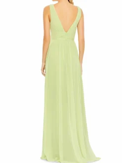 Women Mac Duggal Chiffon Draped Gown