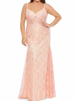 Women Mac Duggal Plus Embroidered Lace Corset Trumpet Gown