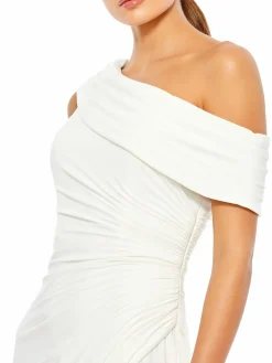 Women Mac Duggal Ruched One Shoulder Slit Gown